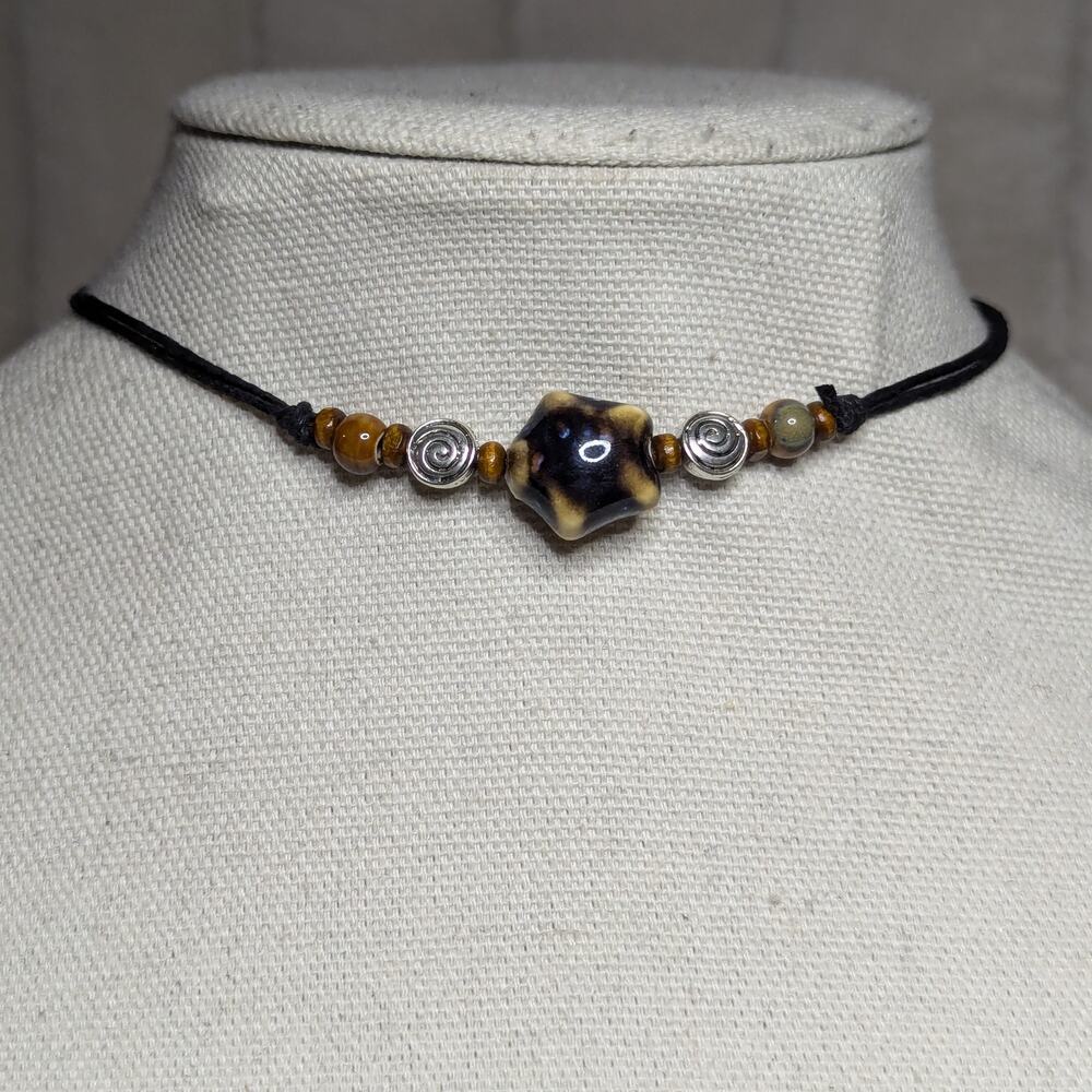 Brown Star Y2K Hippie Boho Ceramic Silver Swirl Spiral Beaded Choker Necklace